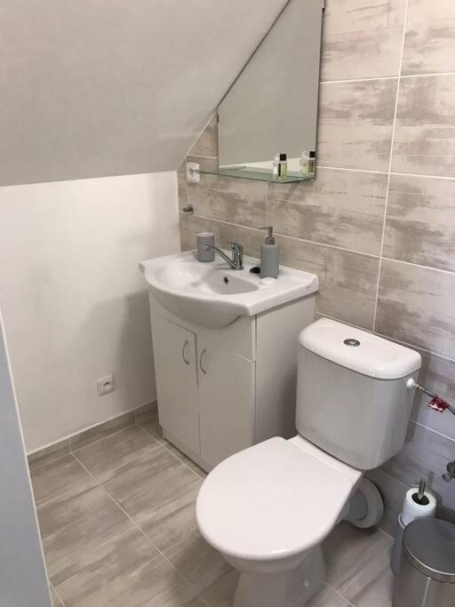 Hostka  Apartment Diana מראה חיצוני תמונה